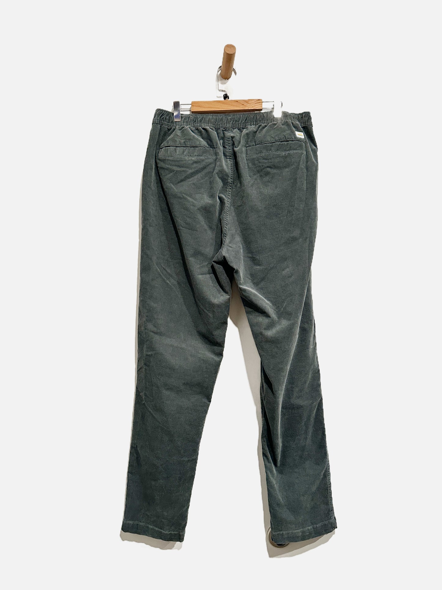 Vuori Men’s Optimist Corduroy Pants - Large