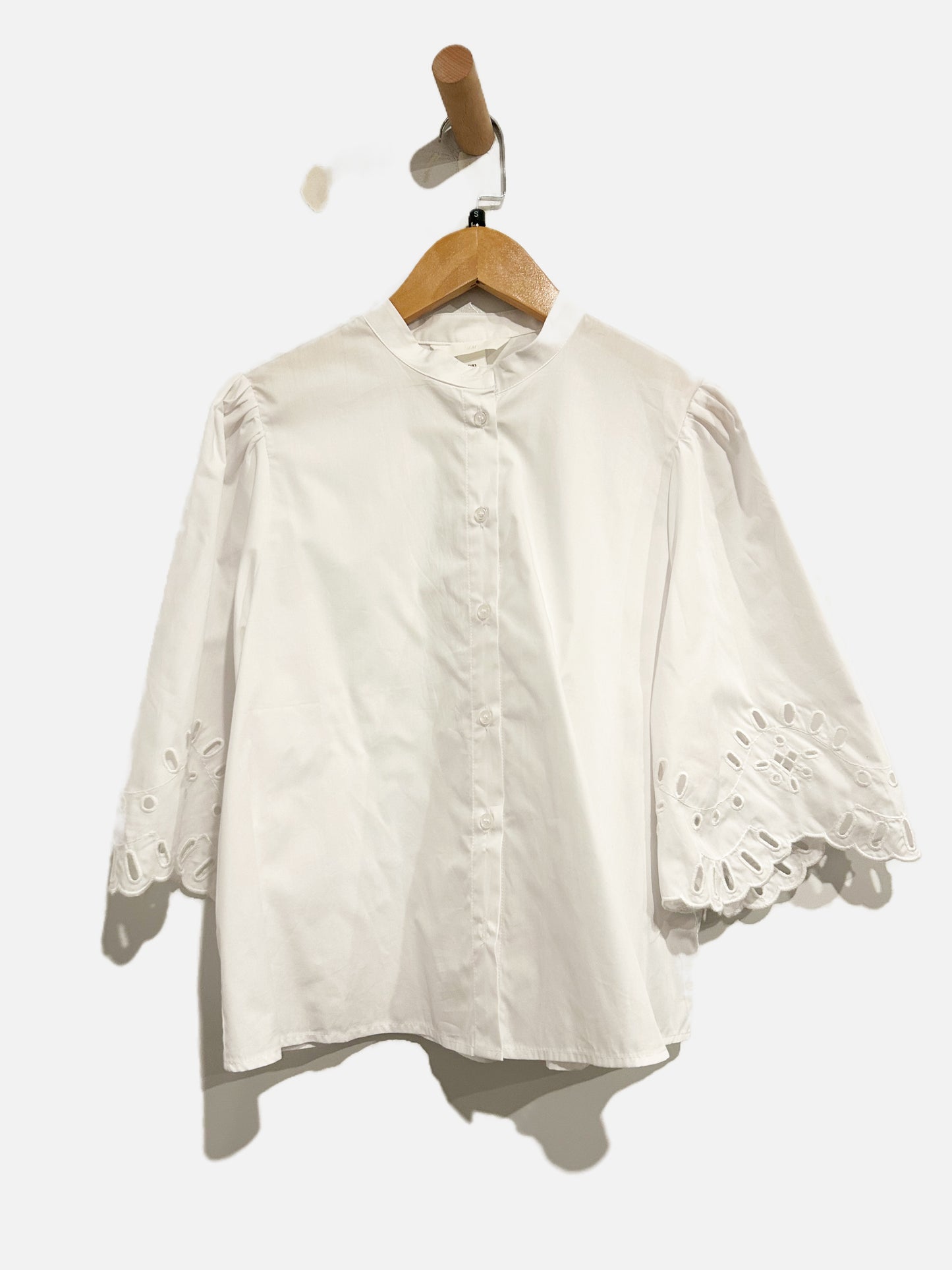H&M White Eyelet Button Down Blouse - Small