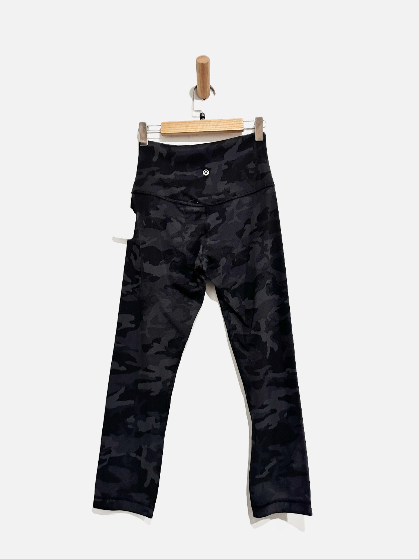 Lululemon Align High Rise Cropped Black Camo Leggings - 4