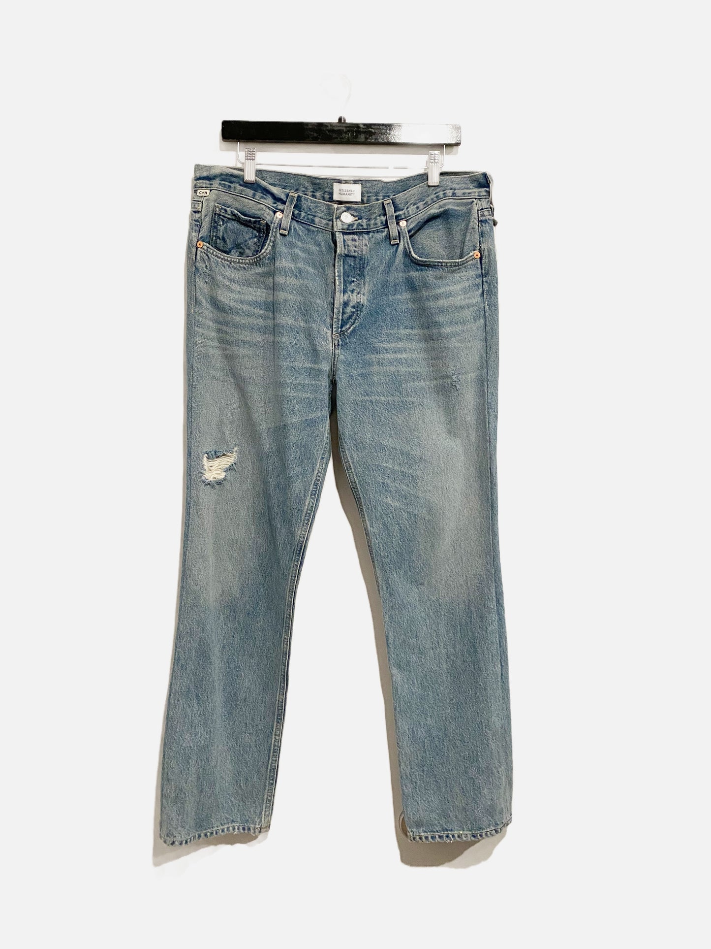 Citizens of Humanity Neve Low Slung Distressed Jeans - 29