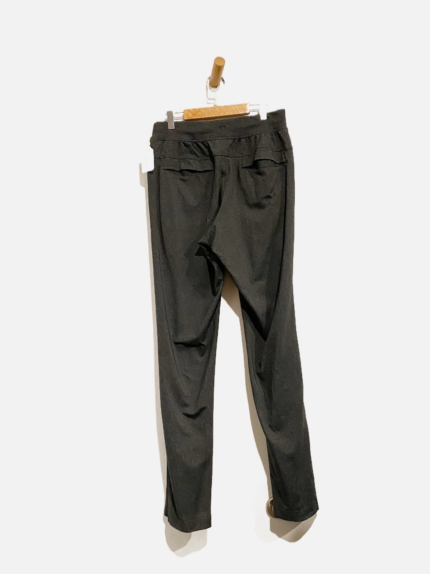 Lululemon Men's Discipline Pant in Gray- Medium