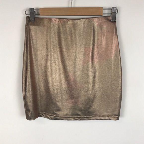 Ira Off Shoulder Mini Skirt Set in Bronze Size Small