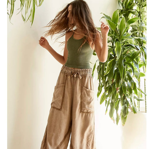 Free People Green Ribbed Crop Tank - M/L