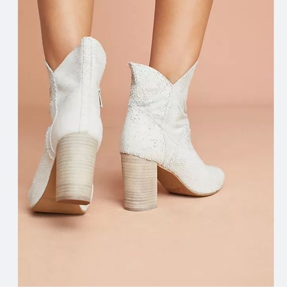 Anthropologie Seychelles Prop Booties Size 7.5