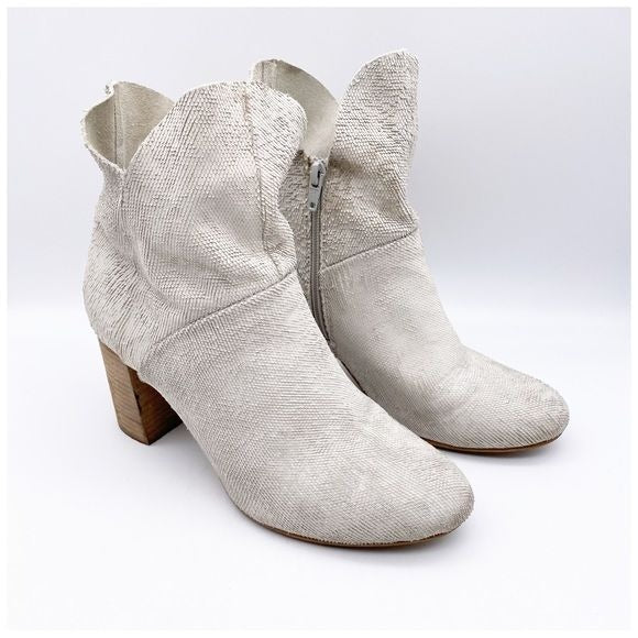 Anthropologie Seychelles Prop Booties Size 7.5