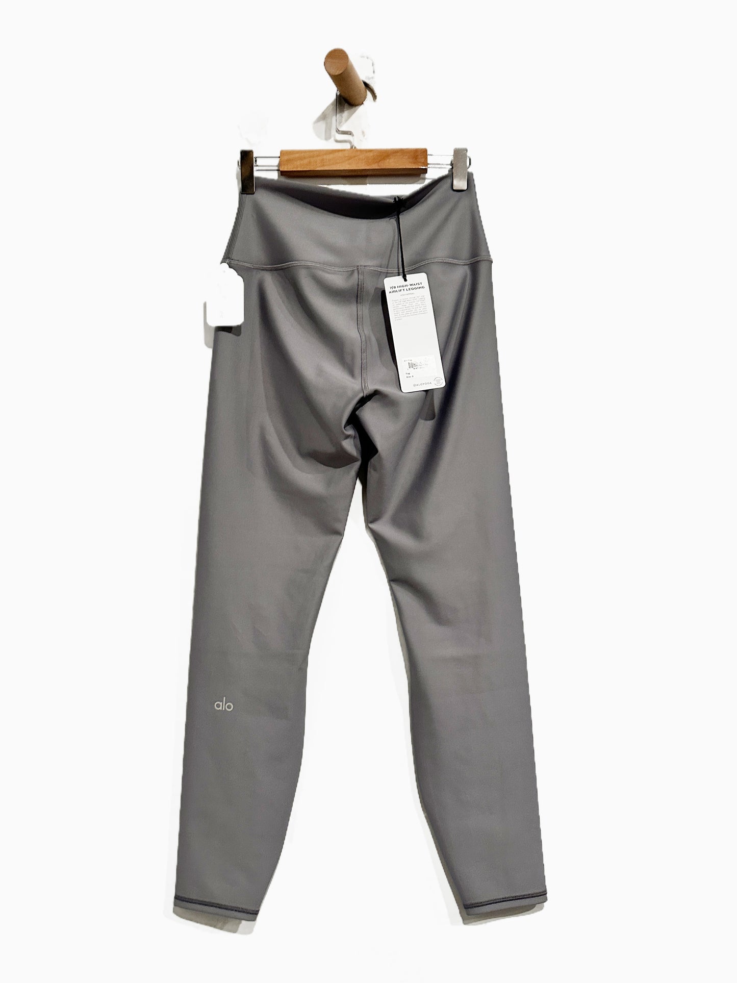 NWT Alo 7/8 High Waist Airlift Legging in Fog - Small