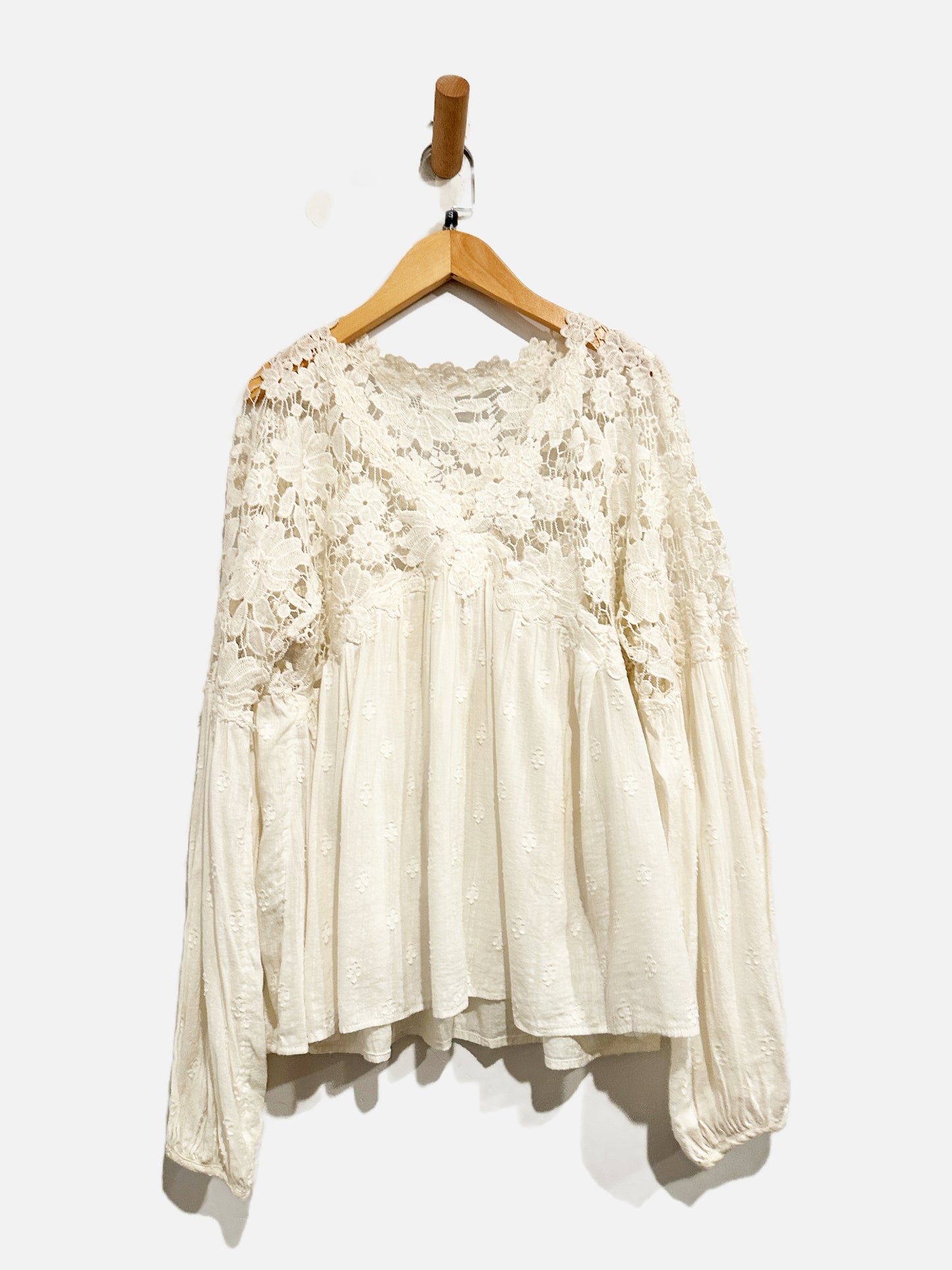 Free People White Lace Floral Blouse - Small