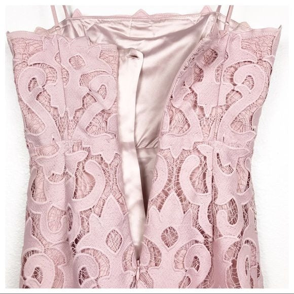 Bardot Lina Lace Dress in Pink Rose Size 4