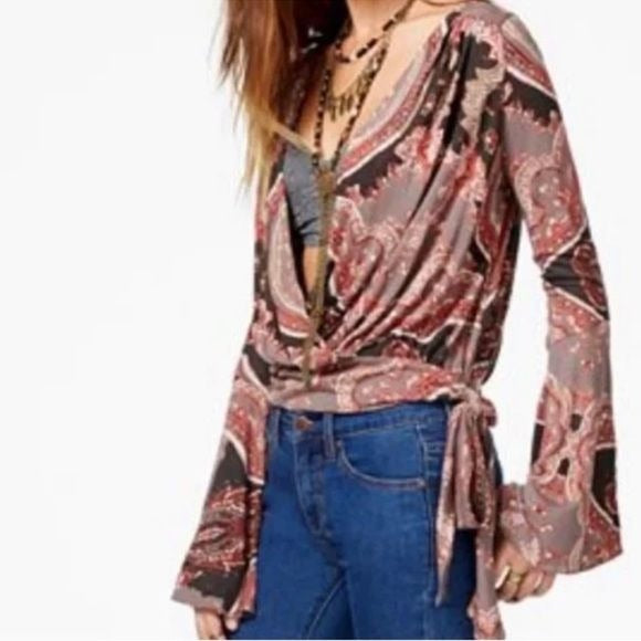 Free People Fiona Paisley Print Bell Sleeve Top Size Small