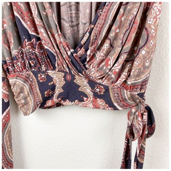 Free People Fiona Paisley Print Bell Sleeve Top Size Small