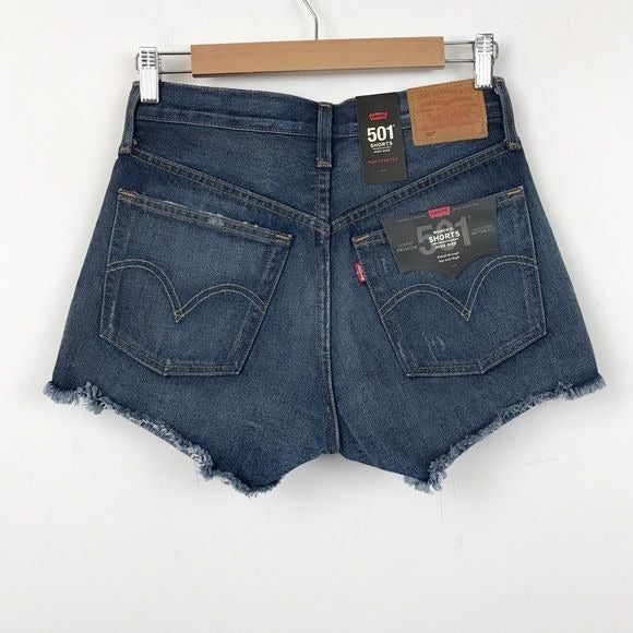 Levi’s NWT 501 Cut Off Distressed Denim Shorts in Silver Lake Size 25