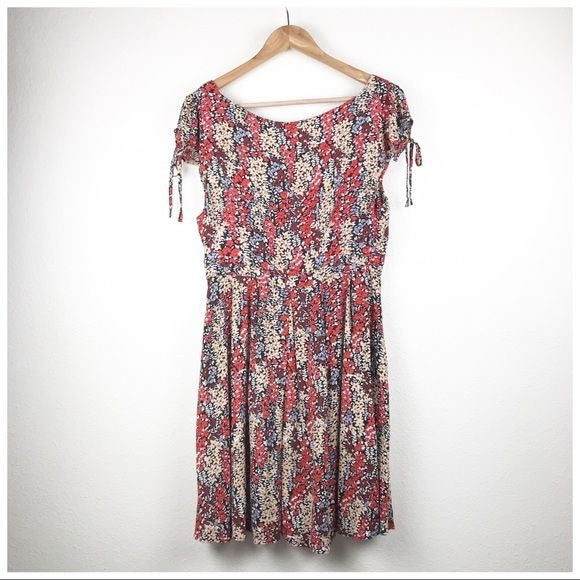 Free People Miss Right Floral Dress Size Medium