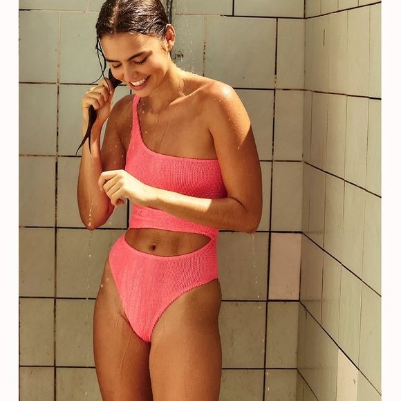 bond-eye NWT Rico One-Piece Swimsuit in Fuschia Size XS-L