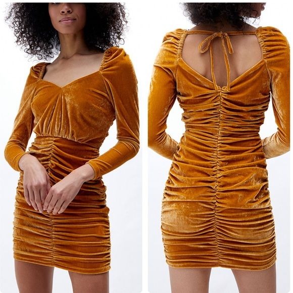 MinkPink NWT Meknes Gold Velvet Ruched Mini Dress Size Medium