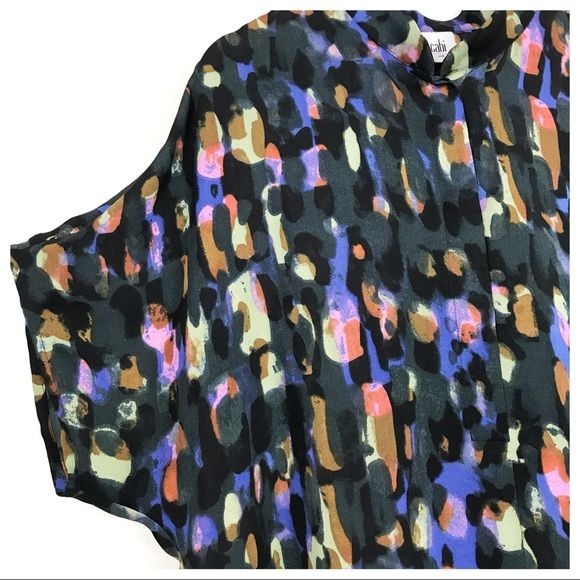 CAbi Sabine Watercolor Printed Short Sleeve Blouse Size Medium