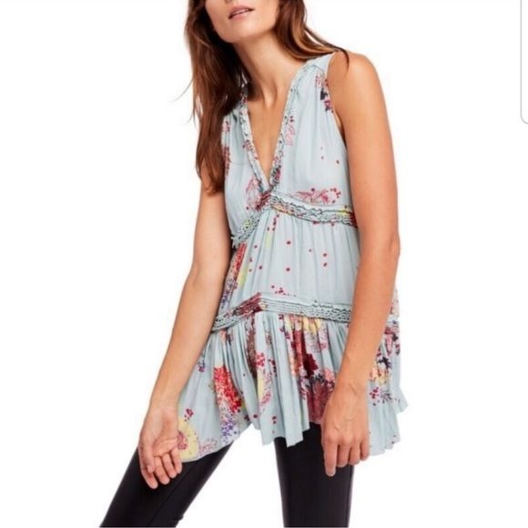 Free People Blue Haze Floral Tiered Tunic Size XS