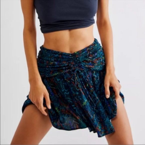 Free People Saturday Sun Mini Skirt in Black Multi Size 2