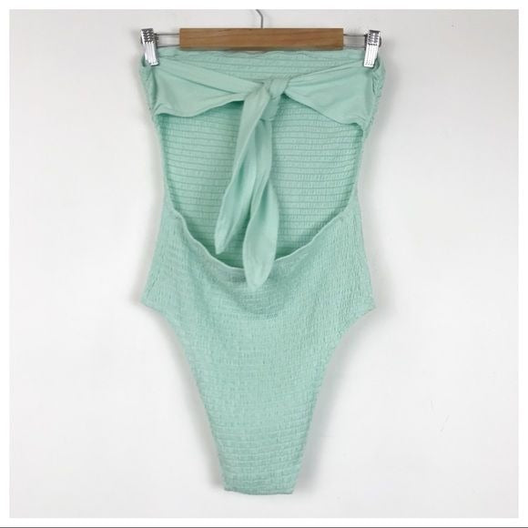 Free People Beach NWOT Chiara Bodysuit Size Medium