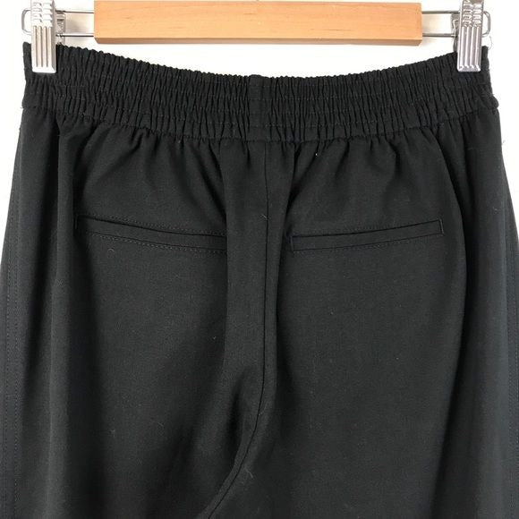 Gap Black Pleated Cropped Pants Size 0