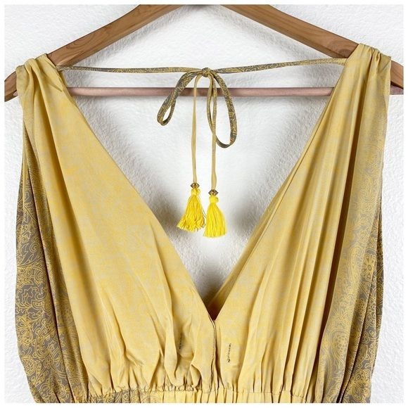 Fashion Fuse Yellow Printed Maxi Dress Size Medium