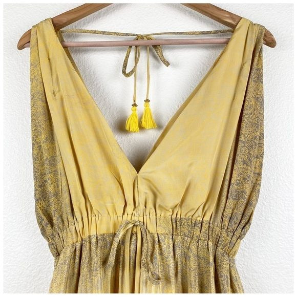 Fashion Fuse Yellow Printed Maxi Dress Size Medium