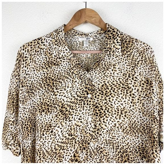 NWT Amuse Society Feline Woven Top Size XS