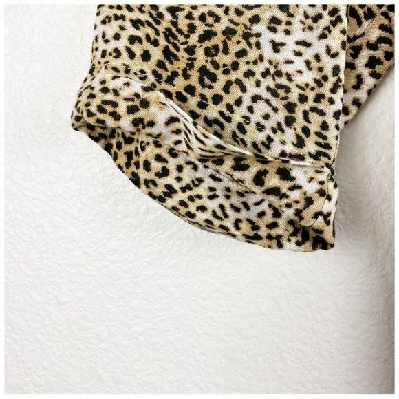 NWT Amuse Society Feline Woven Top Size XS