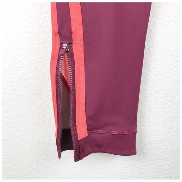 Lululemon Zip The Line Crop Leggings in Deep Ruby / Poppy Coral Size 8
