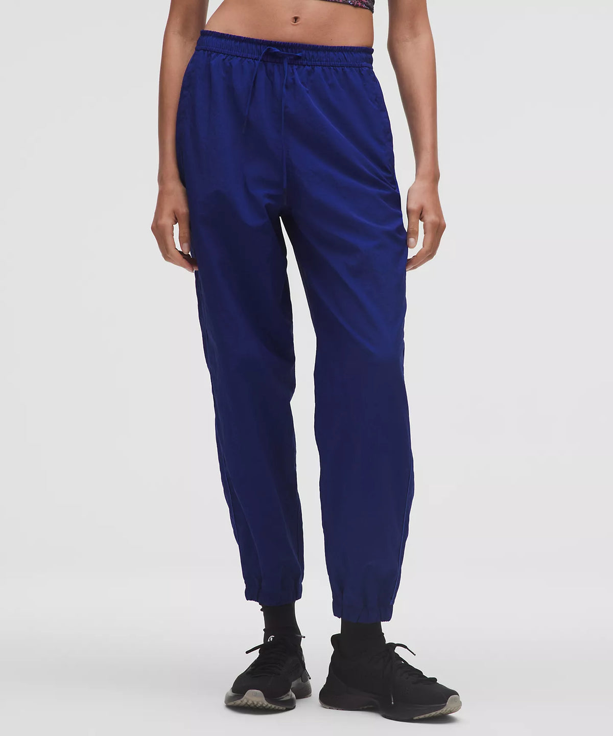 Lululemon License To Train Woven Mid-Rise Jogger in Deep Sea Blue - Small