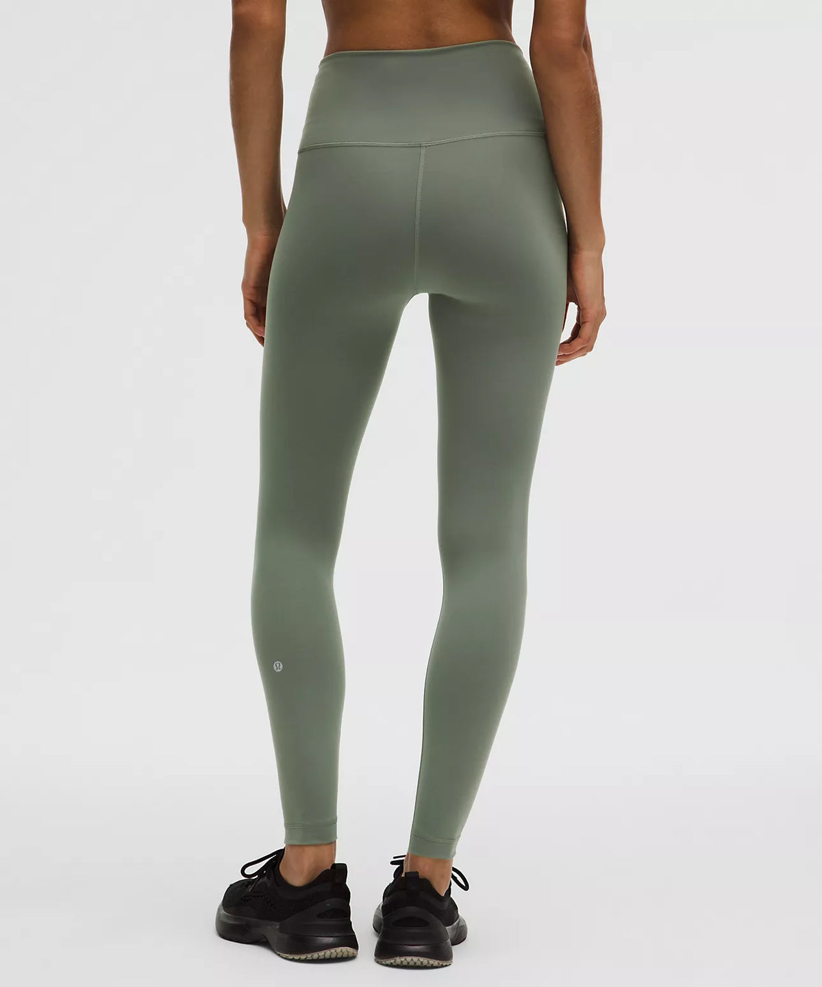 Lululemon Wunder Train High-Rise Tight 25” in Willow Leaf - 0