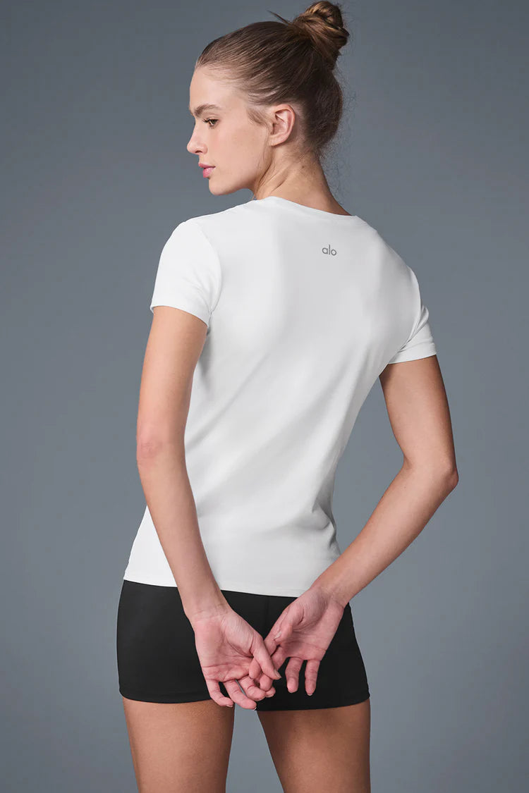 Alo Yoga White SS Tee - Large