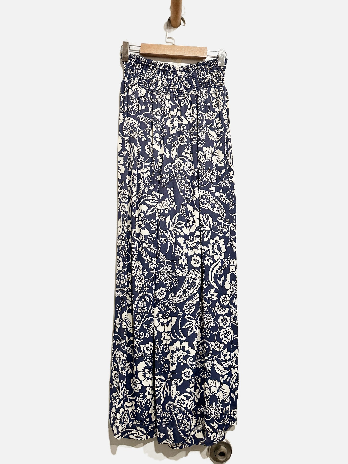 Anthropologie Maeve Blue and White Floral Wide Leg Pants -XXS