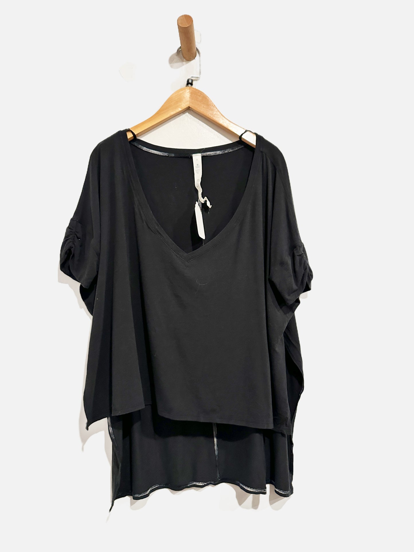 Lululemon My Mantra Short Sleeve in Black -8