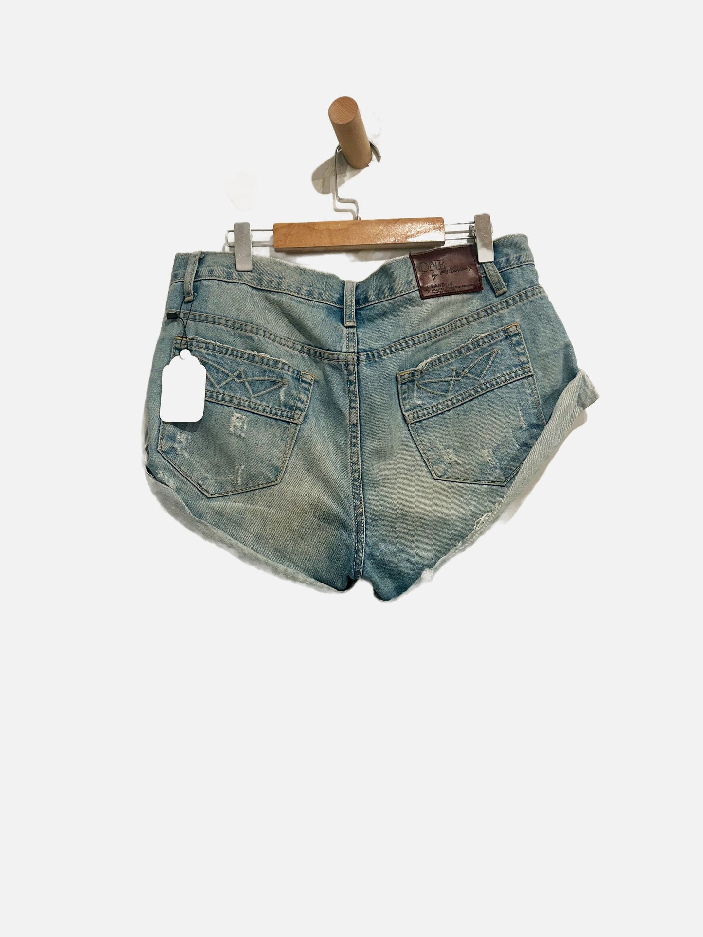 One x One Teaspoon Bandits Low Rise Distressed Shorts - 25
