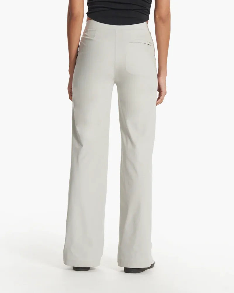 Vuori Meta Wide Leg Performance Pant in Vapor - Medium
