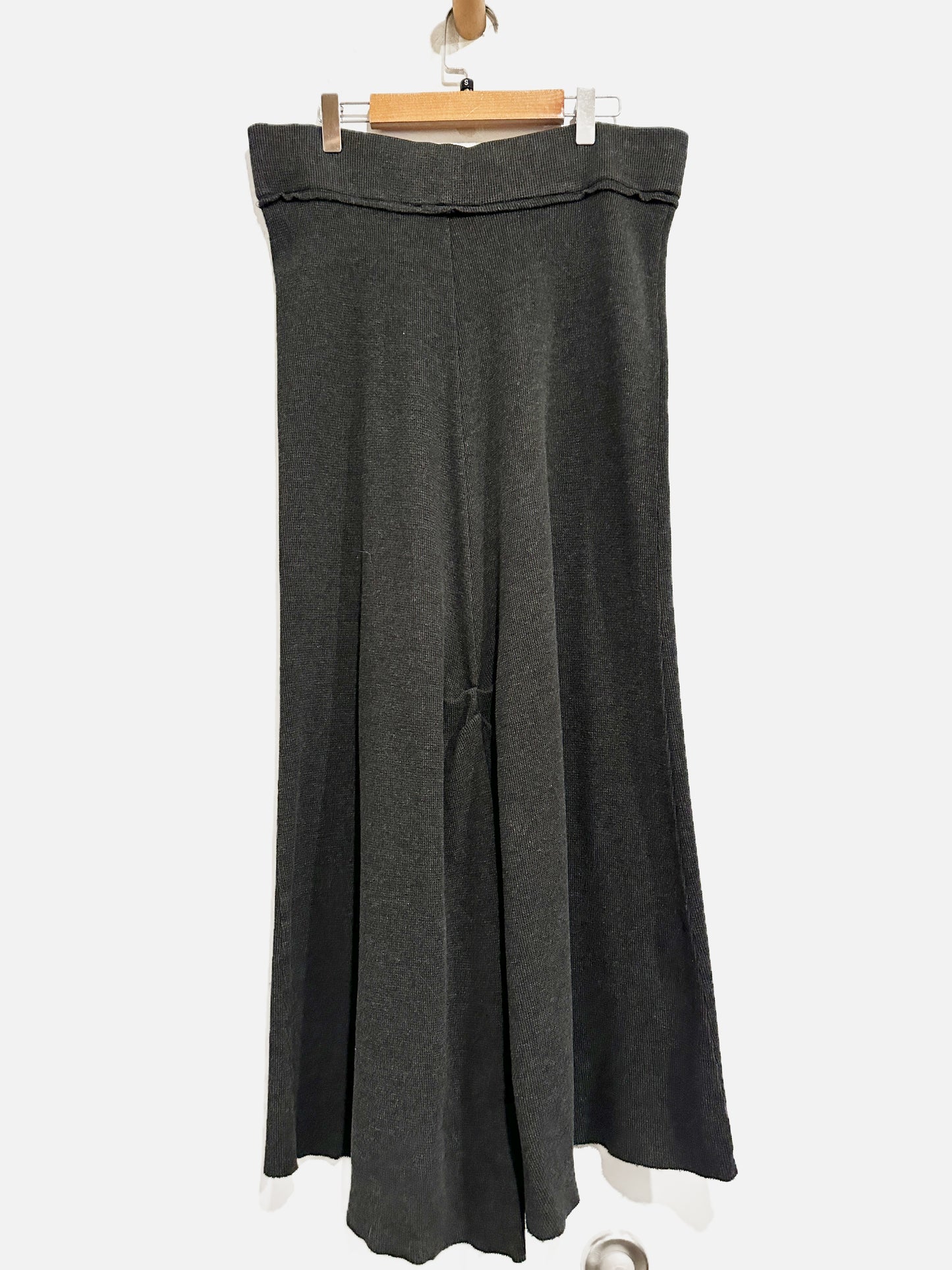 Cabi Grey Waffle Knit Maxi Skirt - Small