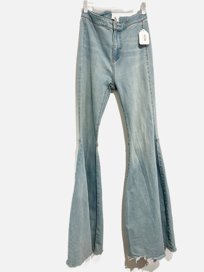 Free People Just Float on Flare Jeans - 26