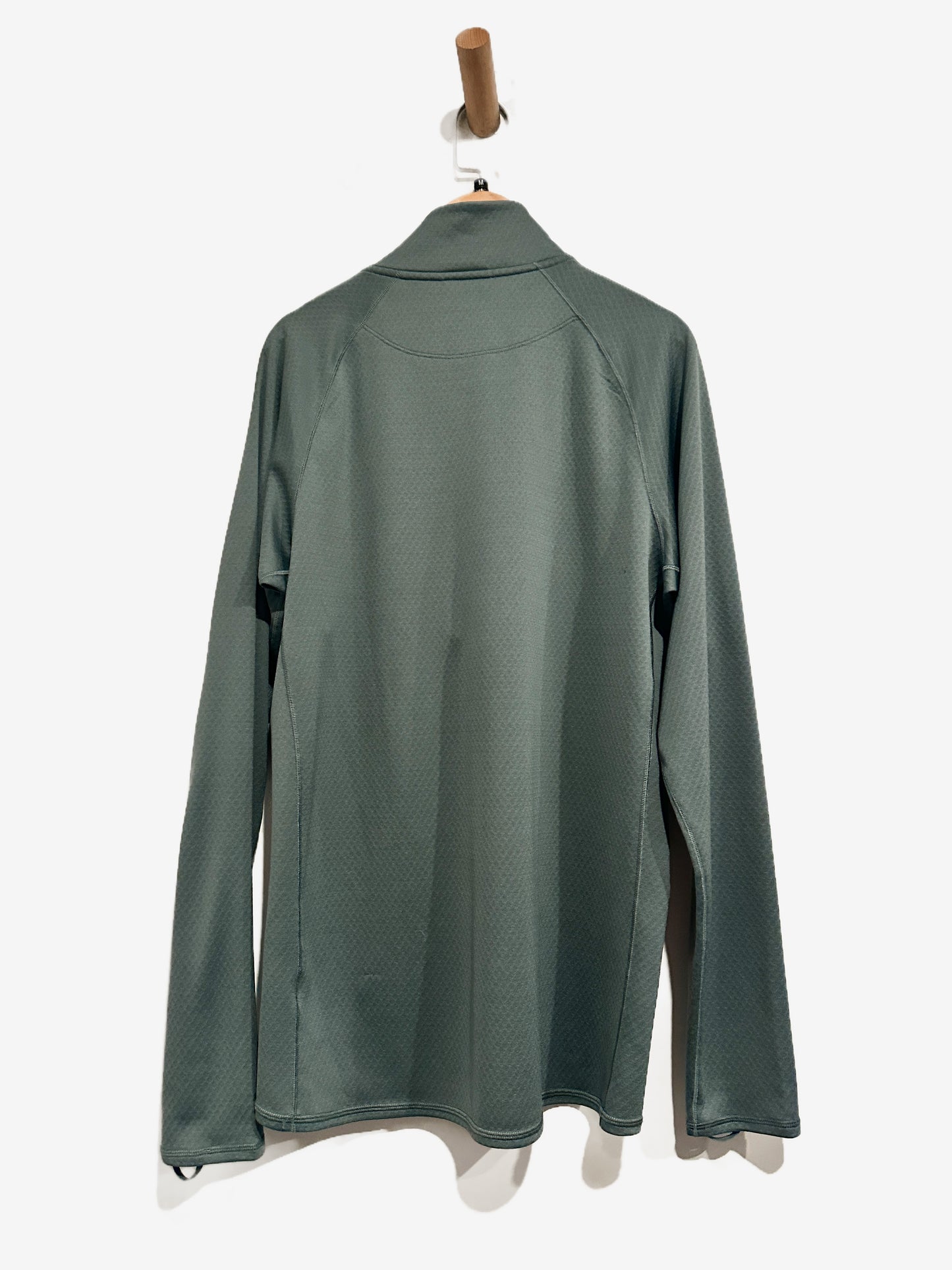 Patagonia Men’s Green Capilene Midweight Zip Neck Top - Medium