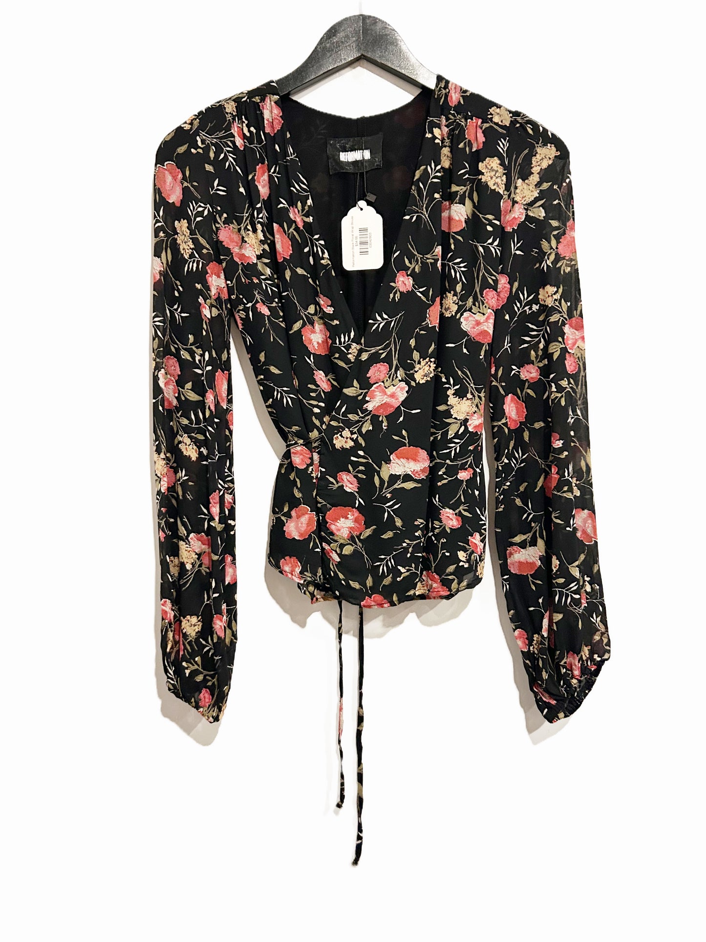 Reformation Stevie Wrap Top in Carondelet Floral