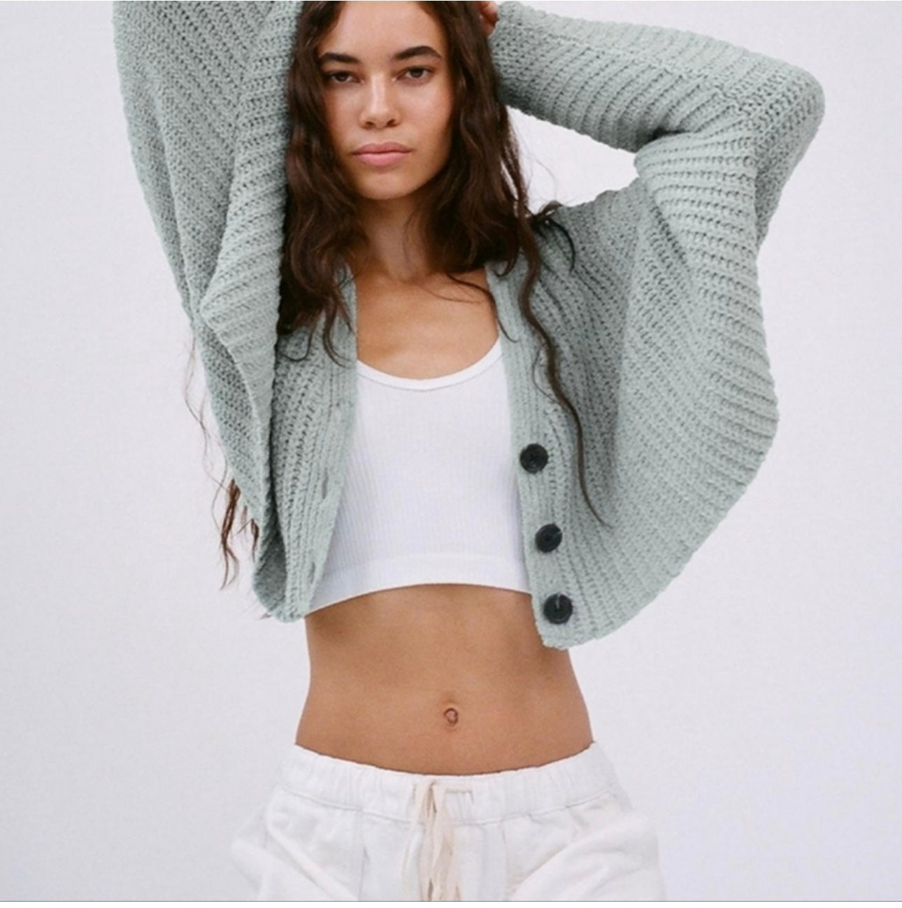 Urban Outfitters Green Cable Knit Cropped Cardigan - Small