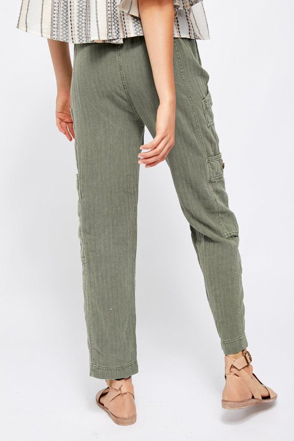 Free People Feelin’ Good Utility Pull-On Pants in Green - Medium