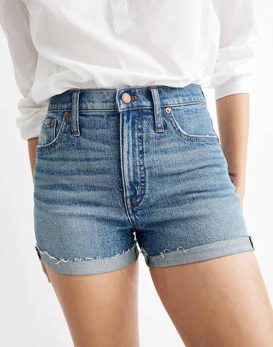 Madewell High-Rise Denim Shorts in Malden Wash - 27