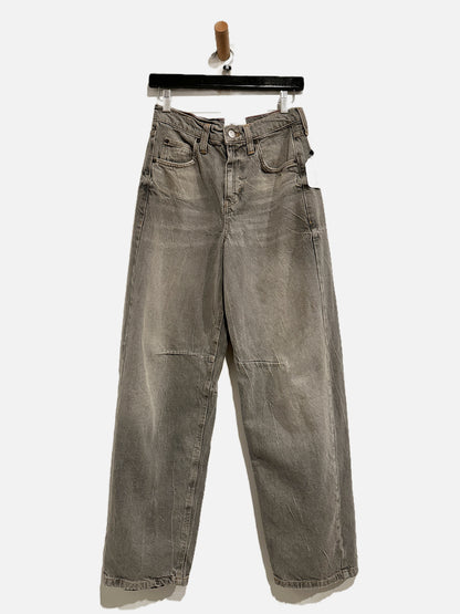 Urban Outfitters BDG Logan Buckle Baggy Barrel Jeans in Gray- 25