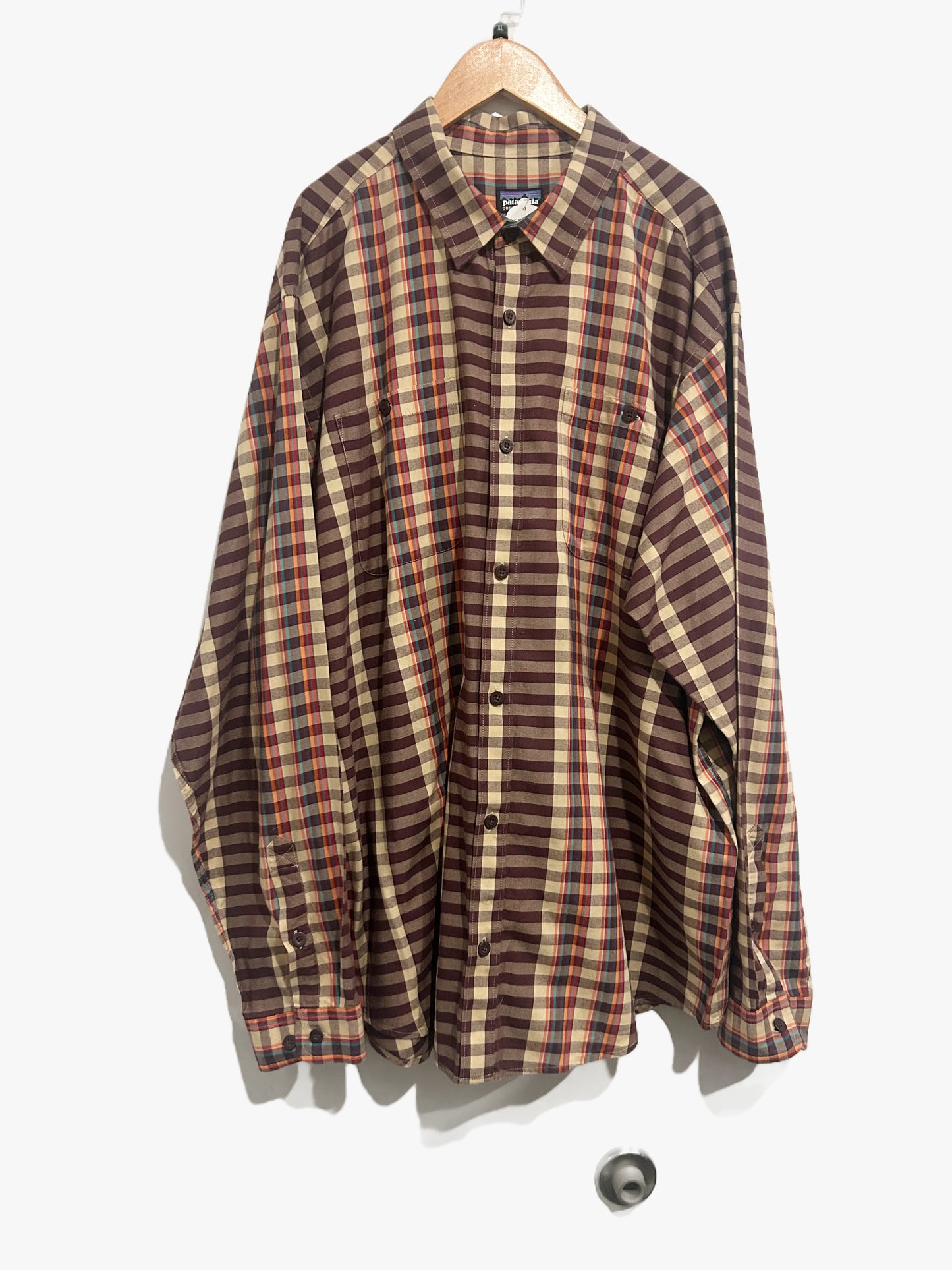 Patagonia Brown Plaid Button Down - XL