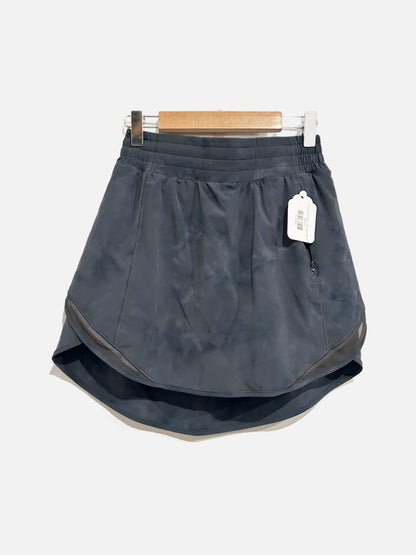 Lululemon Hotty Hot High-Rise Skirt in Diamond Dye Pitch Grey - 4