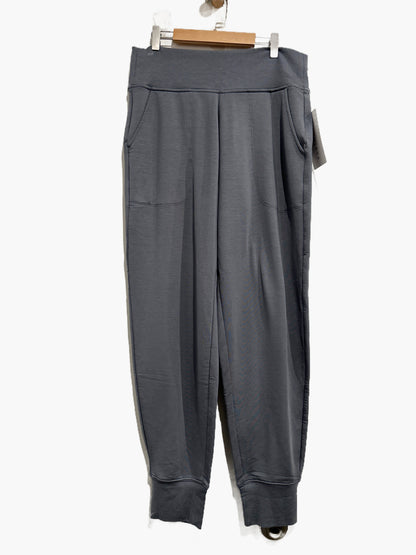 Athleta NWT Coaster Luxe Jogger - Medium