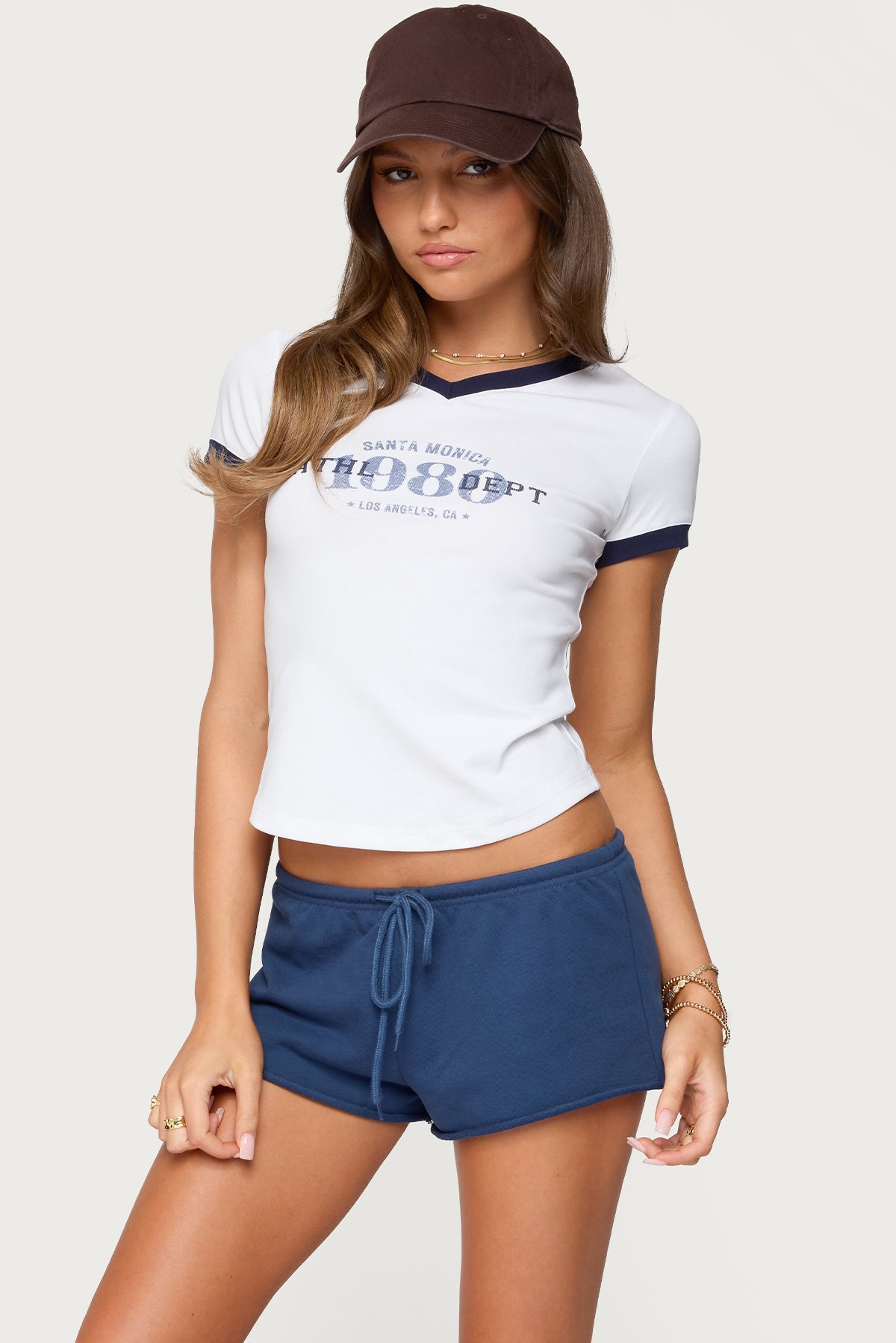 Edikted NWT Santa Monica V-Neck T-Shirt - Small