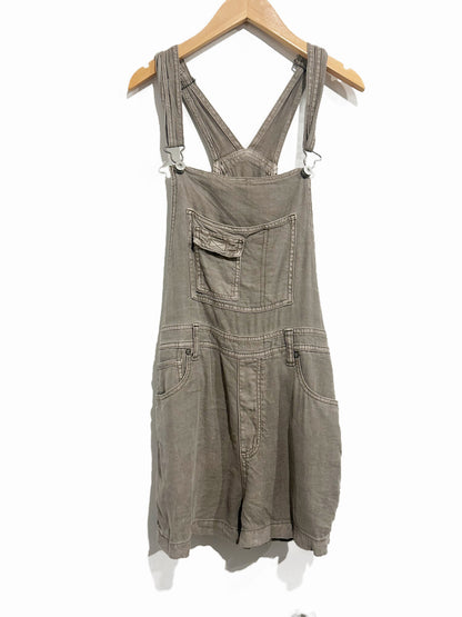 American Eagle Green Soft Shortalls - Medium
