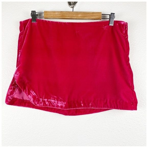 Free People Pink Velvet Annalise Mini Skirt Size 12