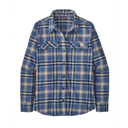 Patagonia Long-Sleeved Organic Cotton Midweight Fjord Flannel Shirt in Ice Fjord: Dolomite Blue - Medium